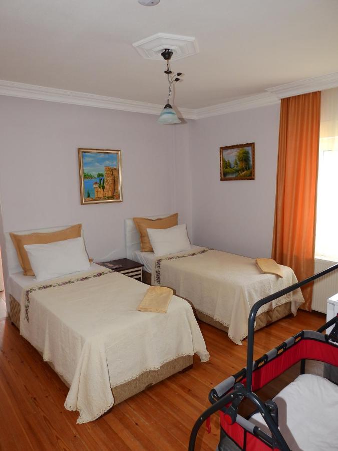 Cunda Asiyan Otel Айвалик Екстер'єр фото