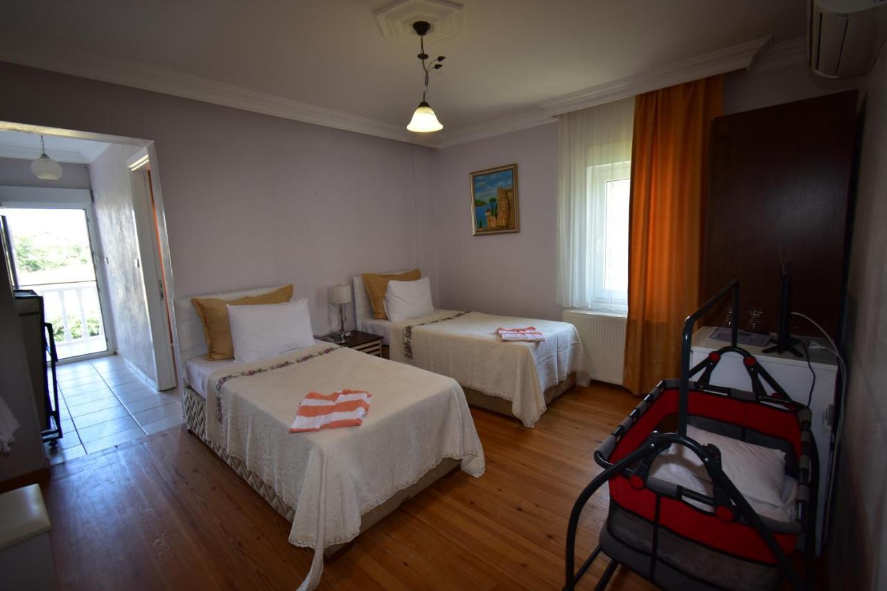 Cunda Asiyan Otel Айвалик Екстер'єр фото