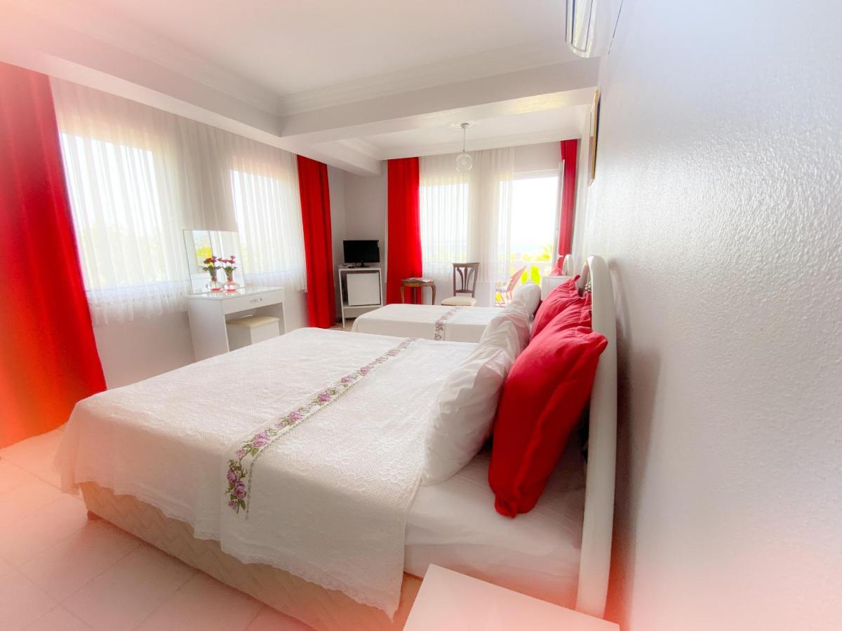 Cunda Asiyan Otel Айвалик Екстер'єр фото