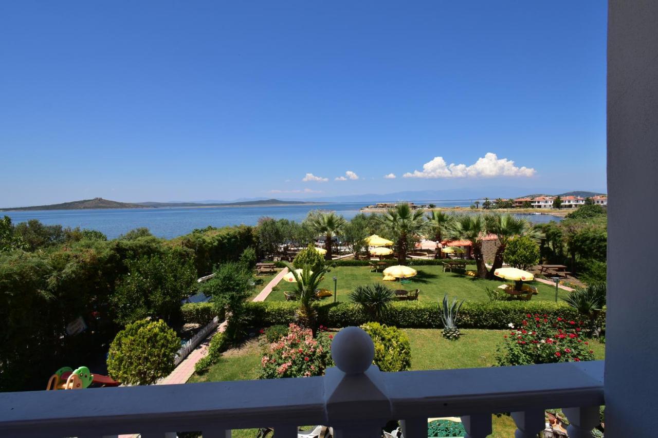 Cunda Asiyan Otel Айвалик Екстер'єр фото
